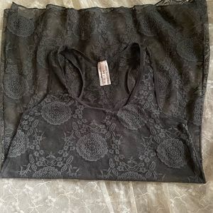 M USA racer back lace tank top